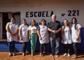 Passalacqua visitó escuelas en Colonia Gisela y destacó que “la educación llega a todos los rincones de la provincia”