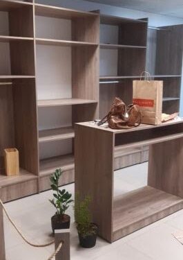 Robaron alrededor de 4 millones de pesos en ropa de marca de una tienda de Oberá