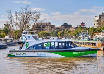 Presentan Ecolancha para innovar en transporte fluvial sustentable