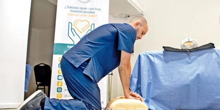 Harán un taller de RCP en el Hospital Samic de Oberá