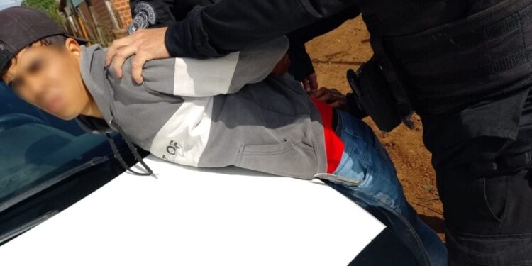 Intento de femicidio en Oberá | Detuvieron a un hombre que agredió a su pareja con un cuchillo tras una pelea