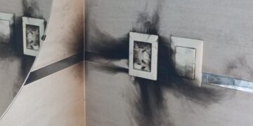 Así quedaron las conexiones de las casas en Oberá tras caerle un rayo