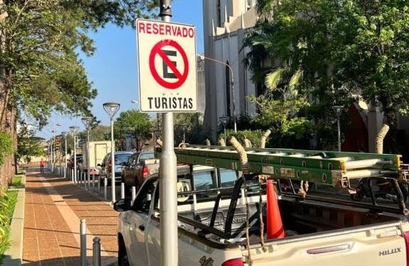 Oberá: establecen estacionamiento exclusivo para turistas