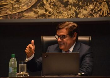 SOLVENCIA Y PREVISIBILIDAD