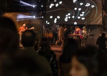 Oberá en Cortos vibra también con la música de escenarios vivos