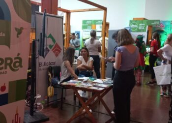 Feria de Turismo de Misiones | El intendente de Oberá invitó a participar de los eventos de fin de año y los atractivos turísticos que ofrece la ciudad