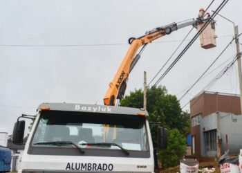 Oberá: audiencia pública para tratar un incremento del alumbrado público