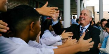 LA ESPERANZA SE LLAMA EDUCACIÓN