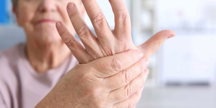 La Provincia impulsa el tratamiento para pacientes con artritis reumatoidea