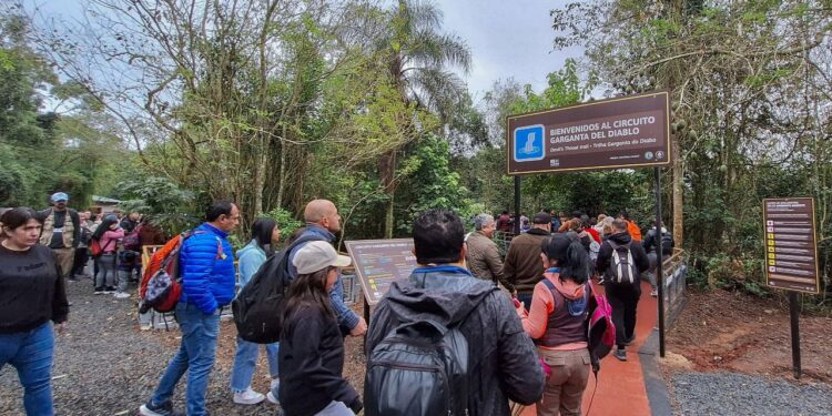 Misiones apuesta al turismo y a las economías regionales