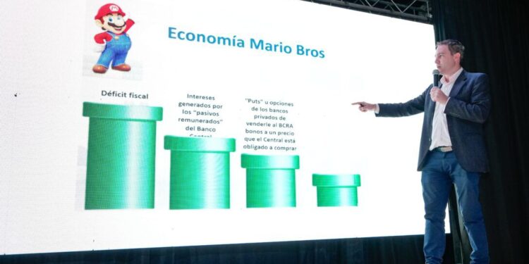 Damián Di Pace disertó en multitudinario encuentro de la Generación Blend en San Vicente