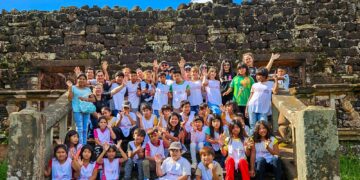 Alumnos de San Vicente y de la comunidad Kaaguy Poty de Aristóbulo del Valle compartieron un viaje educativo junto al Programa Conozco Misiones