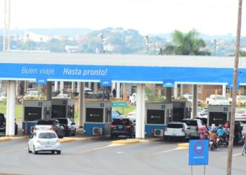 Coimas en Aduanas: allanan vivienda vinculada a una importante funcionaria provincial